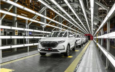 網(wǎng)絡(luò)黃牛年末攪局車市，竟為國(guó)產(chǎn)車零部件瘋狂囤積